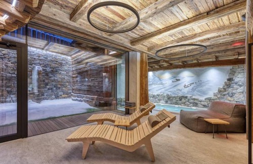Livigno Ski Chalet | 380 m² Chalet ∙ 5 bedrooms ∙ 12 guests