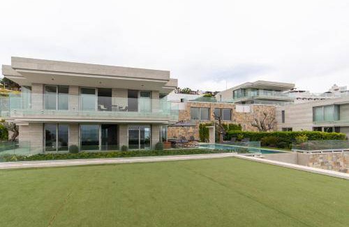Dagbelen Villa | 380 m² Villa ∙ 5 bedrooms ∙ 10 guests