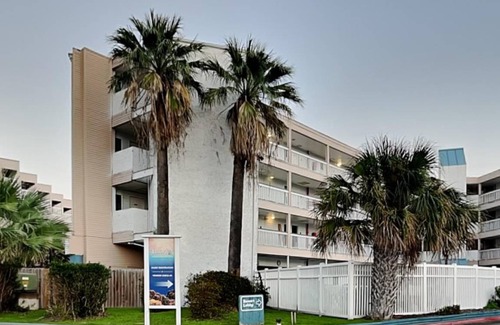 North Beach Apartment | 39 m² Apartment ∙ 2 guests