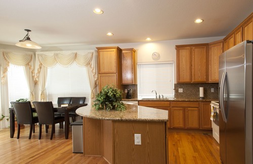 Littleton House | 3900 sq ft. Beautiful luxury home Next to C-470 and Red Rocks Amphitheater