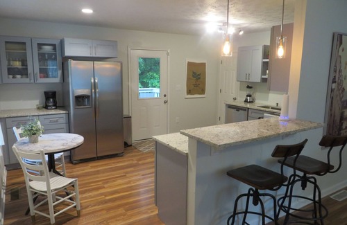 Norcross House | 3B/2B All-Inclusive Monthly Rental in Historic Norcross w/Parking, W/D