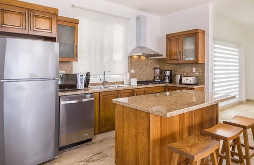 Playa Chiquita Villa | 3BD beachfront guest-friendly villa with private pool, golf cart, gym, waterpark