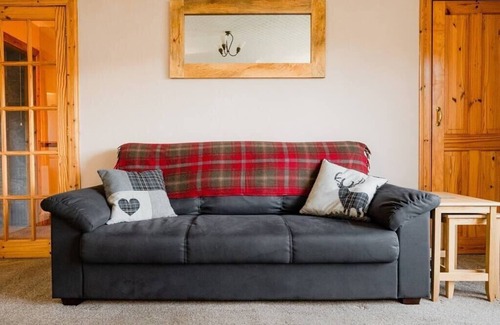 Innerleithen House | 3BD House Fantastic Mountain views Innerleithen