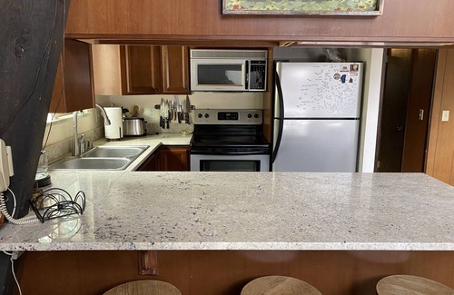 Carnelian Bay House | 3bed/2bath Tahoe Cabin Getaway - Sleeps 8-10