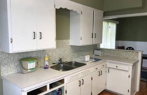 Popkum House | 3bed, Chilliwack Farm house with stunning mountain views