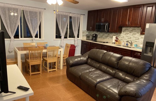Liliha - Kapalama Apartment | 3bedrm/2bath,near shopping center,freeway