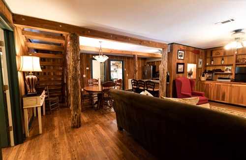 Auburn House | 3BR/3BA Auburn Vacation Rental