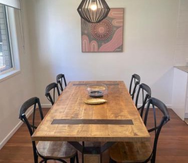 The Gap House | 3BR Comfy Home, Gym & Garden in The Gap