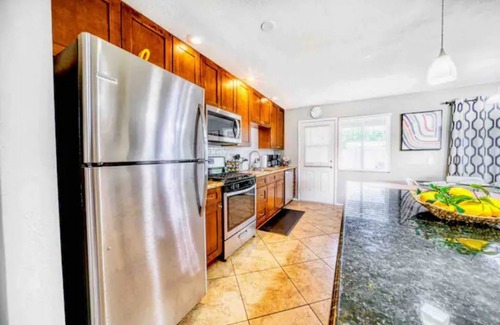 Encanto House | 3BR Family Home | Ping Pong | Arcade| Pet-Friendly