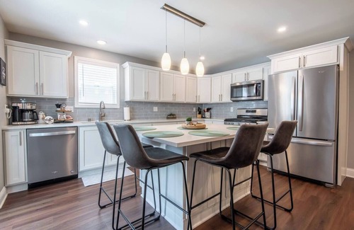 Lower East Side Apartment | 3BR Modern, Luxe East Side Unit, Ideal Location!