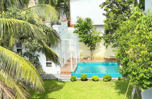 Ragama Villa | 3M Poolside Villa Foreign Passport only