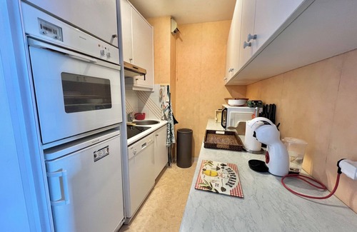 Mandelieu-la-Napoule Beach Apartment | 3P04 BEAUTIFUL 3-ROOM SEAFRONT APARTMENT