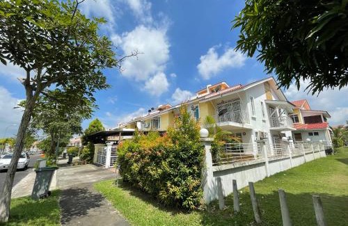 Seremban Resort | 3R D'Latania Senawang