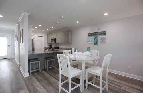 Mexico Beach Condo | 3rd Fl Condo w/Unobstructed View, Community Pool ~ Beach Destiny