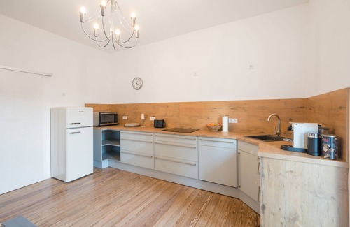 Ludwigshafen-Mundenheim Apartment | 4+2*+parking lot&terrace | MA | PFALZ | A61 | public transportation