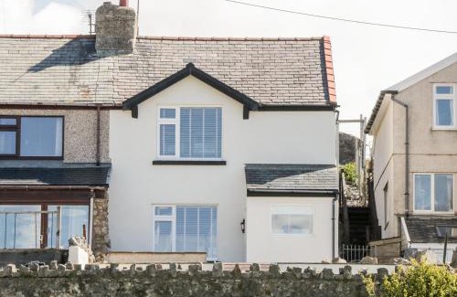 Llandudno House | 4 Anglesey Road