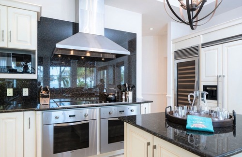 Marathon House | 4 Bd w/Pool, Bayside - Marlin Bay Resort & Marina