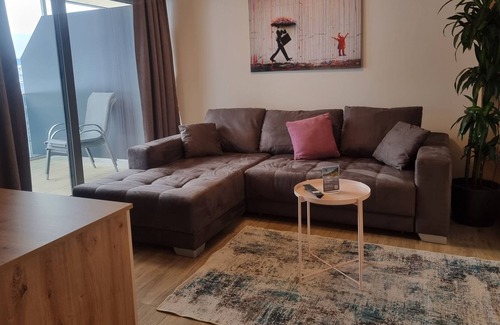 Alpendorf Apartment | 4 Bed Apartment Superior Panorama