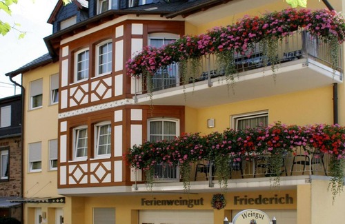 Ellenz Apartment | 4-bed apartment Riesling - Ferienwohnungen Oswald Friederich