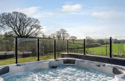 Llannefydd House | 4 Bed in Denbigh 62947