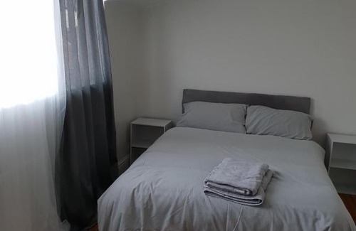 Markhouse House | 4 Bed Townhouse