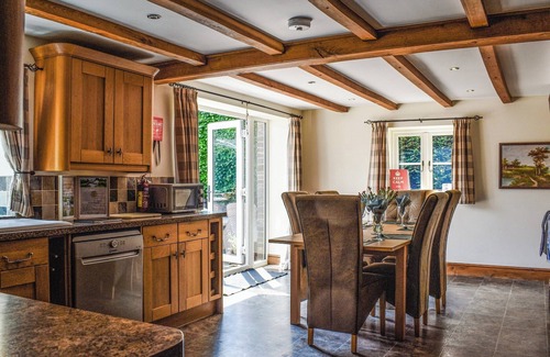 Westbrook Court Cottage | 4 bedroom accommodation in Clifford, near Hay-on-wye