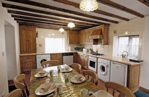 Kingsley Holt Cottage | 4 bedroom accommodation in Kingsley, near Cheadle