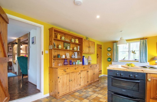 Heathfield Cottage | 4 bedroom accommodation in Dallington, near Heathfield