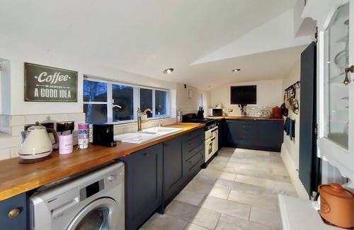 Stowmarket Cottage | 4 bedroom accommodation in Stowmarket