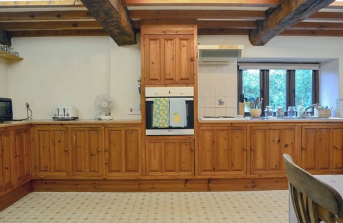Bromyard Cottage | 4 bedroom accommodation in Bredenbury, near Leominster