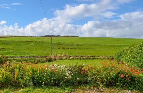 Tarbert Cottage | 4 bedroom accommodation in Clachan, near Tarbert