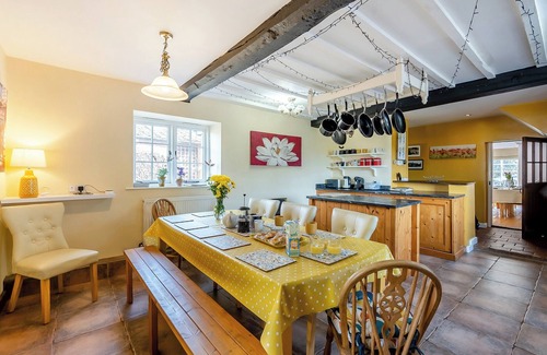 Hethel Cottage | 4 bedroom accommodation in East Harling, near Thetford