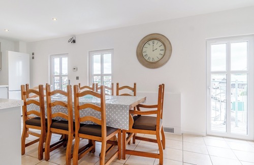 Hoveton Cottage | 4 bedroom accommodation in Wroxham