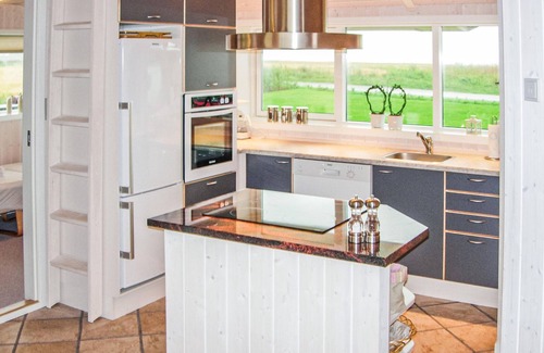 Redsted House | 4 bedroom awesome home in Karby