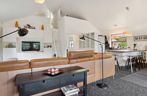 Jegum House | 4 bedroom beautiful home in Oksbøl