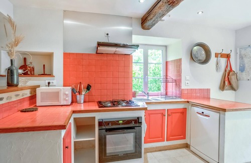 Monthuchon House | 4 bedroom cozy home in Monthuchon