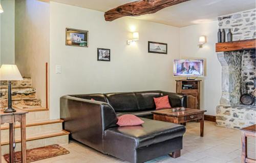 Monthuchon House | 4 Bedroom Cozy Home In Monthuchon