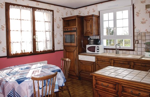 Yvias House | 4 bedroom cozy home in Yvias