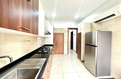 Utako House | 4 BEDROOM DUPLEX WITH POOL, GYM, WIFI, 24 Hrs LIT IN A SECURED ESTATE UtakoAbuja