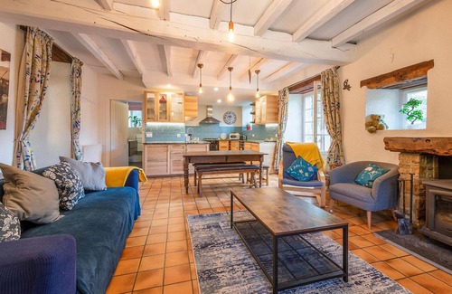 La Coudre House | 4 bedroom gorgeous home in Argentonnay