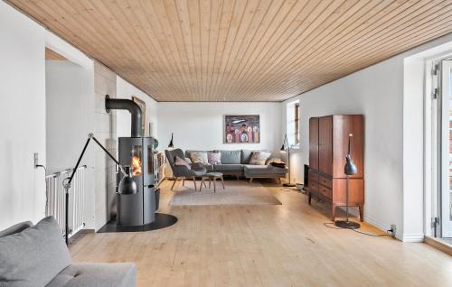 Norre Alslev House | 4 Bedroom Gorgeous Home In Nørre Alslev