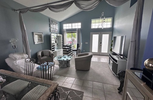 Southchase House | 4-bedroom House, close to Universal, Disney and many Golf Courses