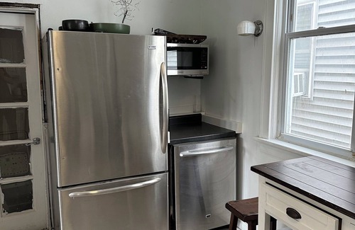 Milwaukee House | 4 bedroom house near Fiserv Forum, Brady Street, Downtown and Lakefront