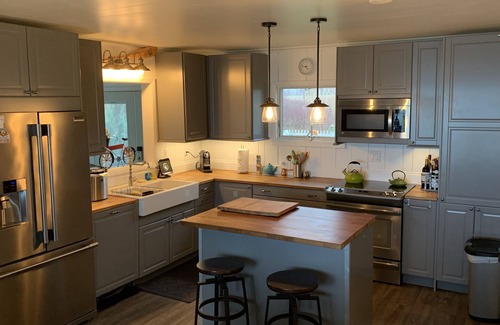 Fancher Cottage | 4 Bedroom Lake House on northern tip of upstate New York.