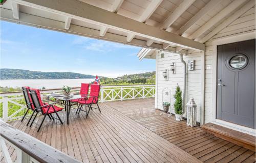 Svelvik House | 4 Bedroom Nice Home In Berger