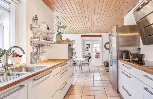 Brande House | 4 bedroom pet friendly home in Brande