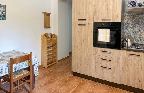 Cugnoli House | 4 bedroom pet friendly home in Cugnoli