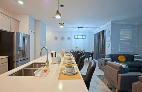 Kissimmee House | 4 Bedrooms/3 Bedrooms/Storey Lake (2952PS)