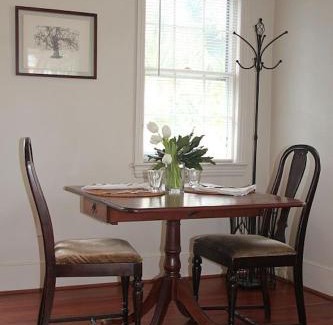 Cannonborough Elliotborough House | 4 Bee St