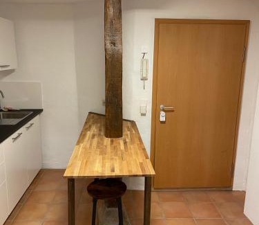 Schwieberdingen Apartment | 4 Betten in 3-Zimmer-Wohnung mit WLAN TV und Garten